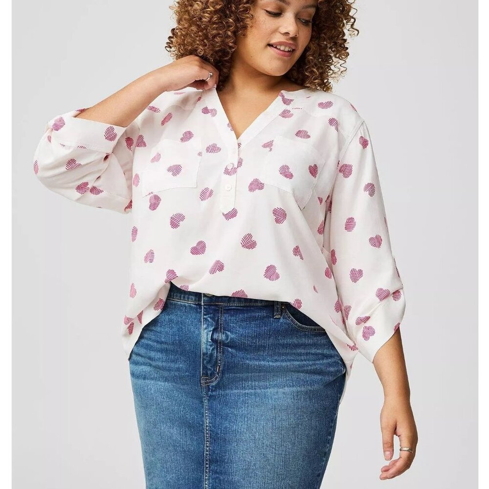 Torrid Harper 3/4 Sleeve Pullover Blouse White Pink Hearts Women's Size 1X Plus